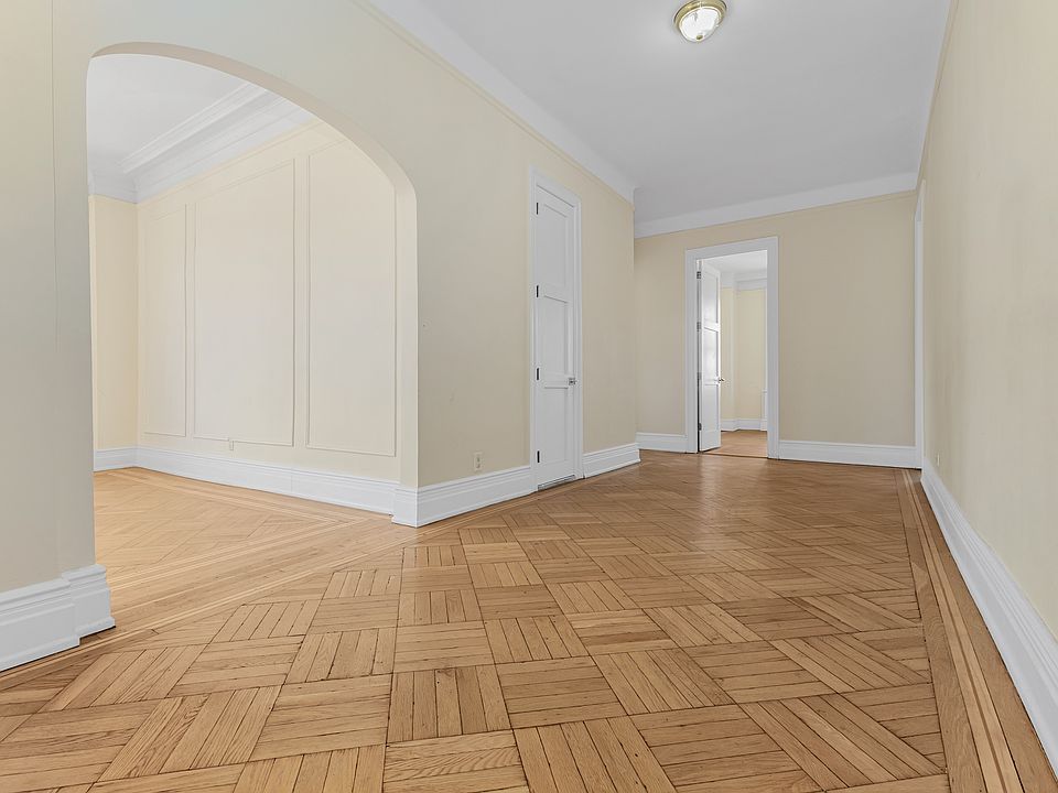 1st image of 220 W 98th St APT 8L