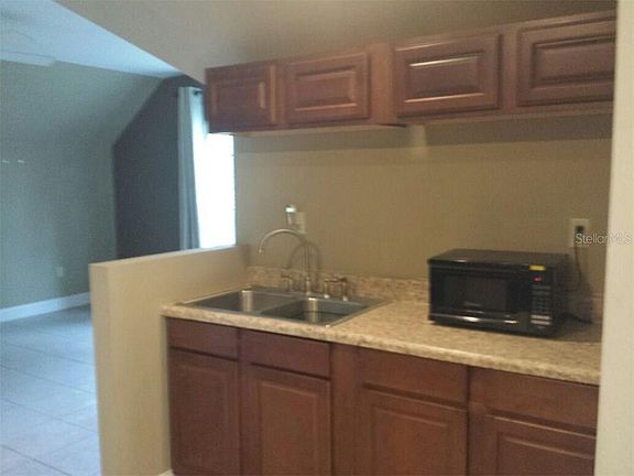3rd image of 5368 Orange Blvd