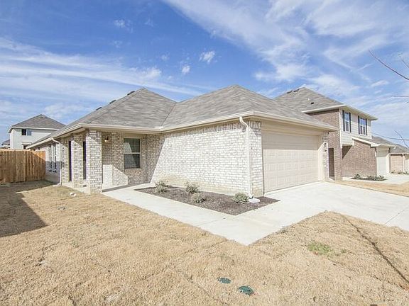 2nd image of 1700 Bobolink Dr