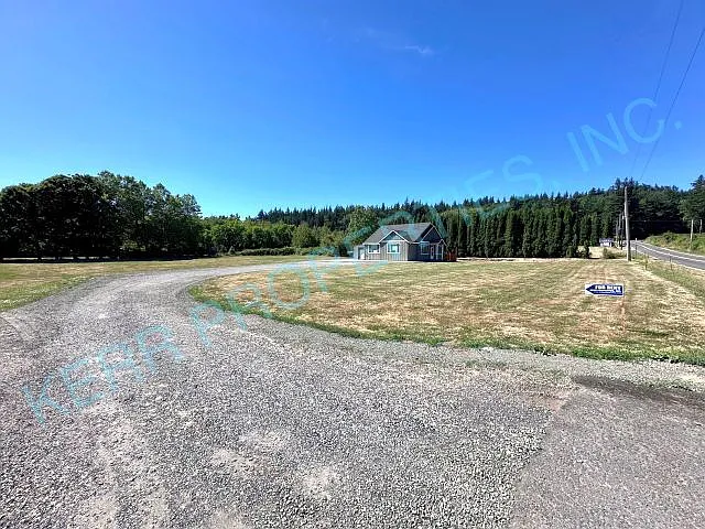 225 NE Lucas Rd — Photo 21