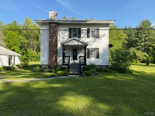 7258 Number 4 Rd, Lowville, NY 13367