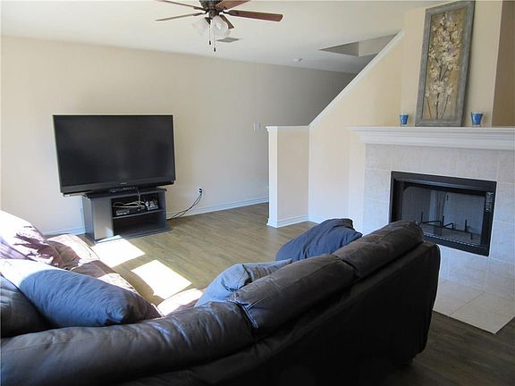 3rd image of 5205 Westgrove Blvd