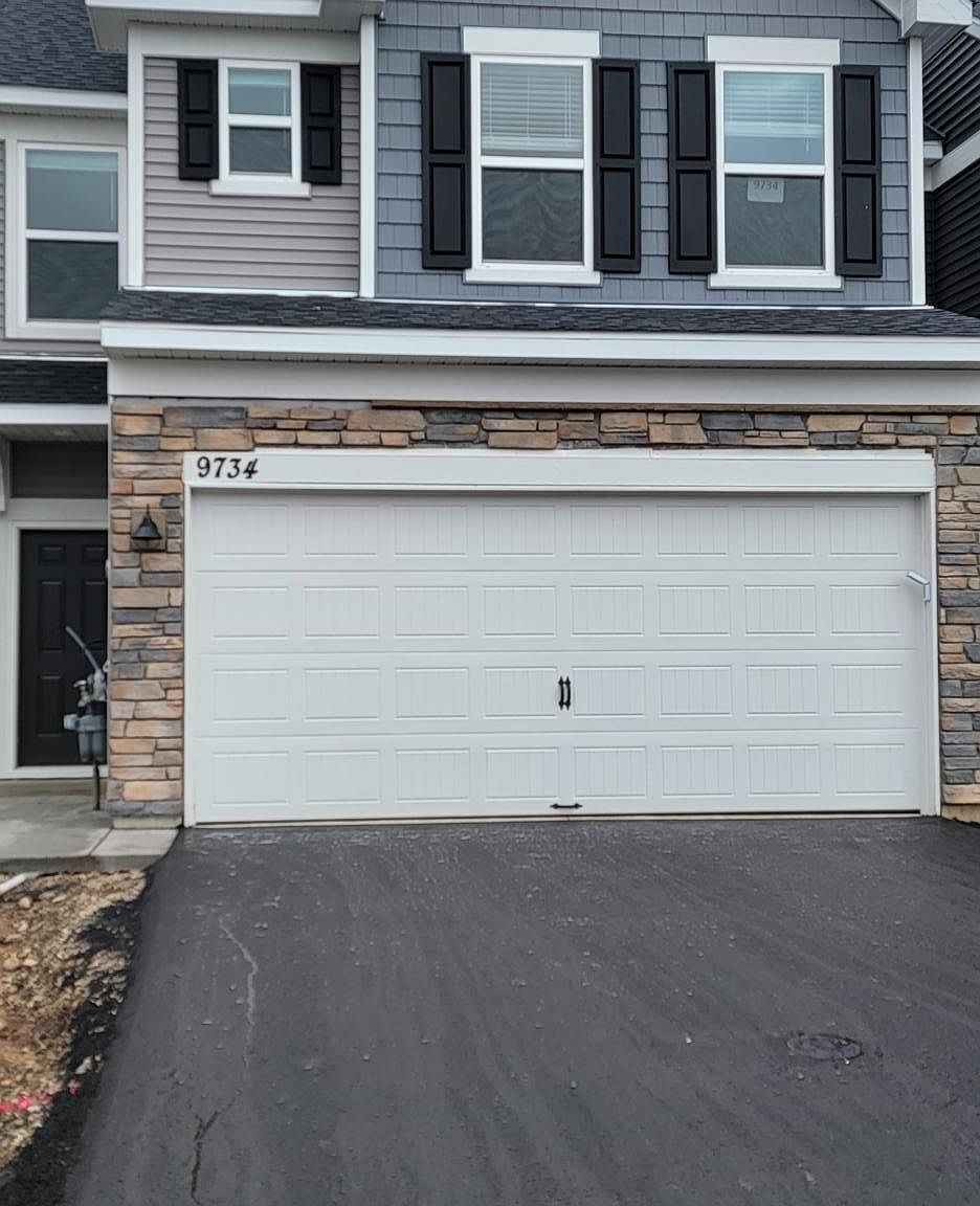 9734 4th St N, Lake Elmo, MN 55042 Zillow