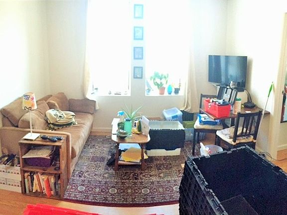 5th image of 3017 32nd St