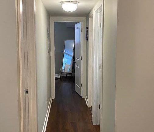 5th image of 733 W Oakdale Ave