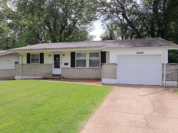 3rd image of 2644 Garham Dr