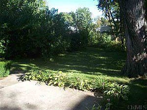 3rd image of 18 Van Buren Ave