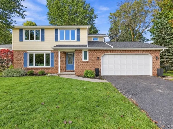 61 Eveningwood Ln, East Amherst, NY 14051
