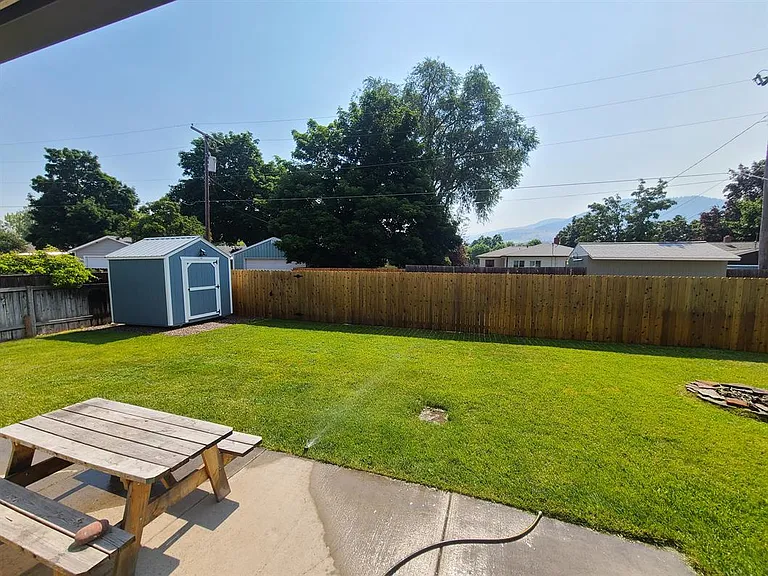 2806 Harmony Ct — Photo 10