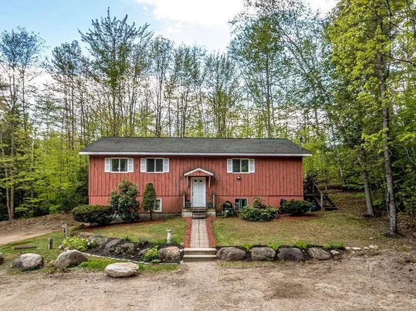 261 Grove Street, Conway, NH 03860