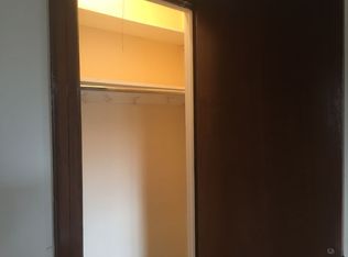 2527 33rd St APT 2F, Astoria, NY 11102