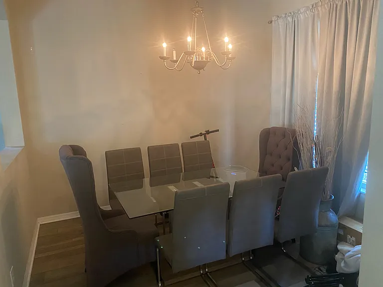 11859 Dunster Ln — Photo 2