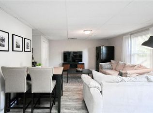 2304 Boardwalk, Marietta, GA