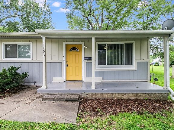 5th image of 11403 E 51st St