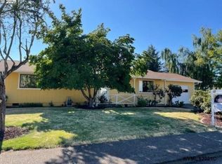 676 S 5th St, Jefferson, OR 97352
