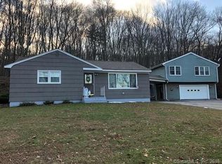 92 Hanover Versailles Rd, Baltic, CT 06330