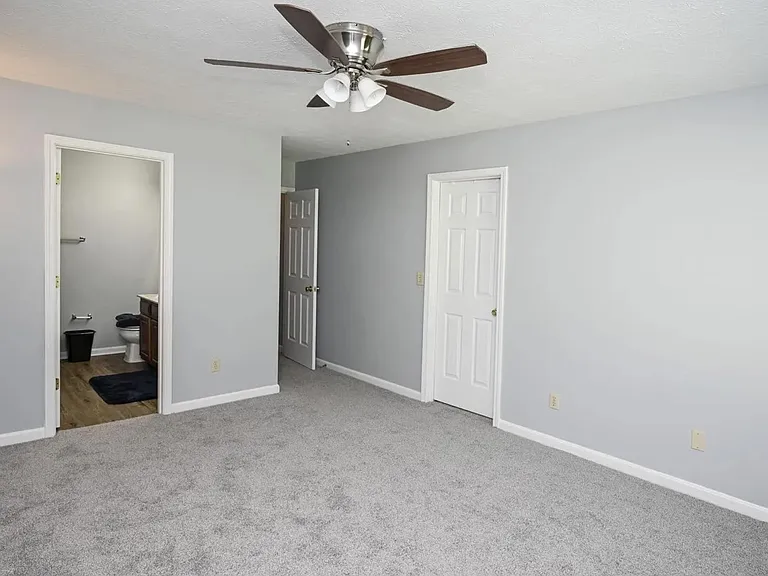 306 Glenwood Ave — Photo 17