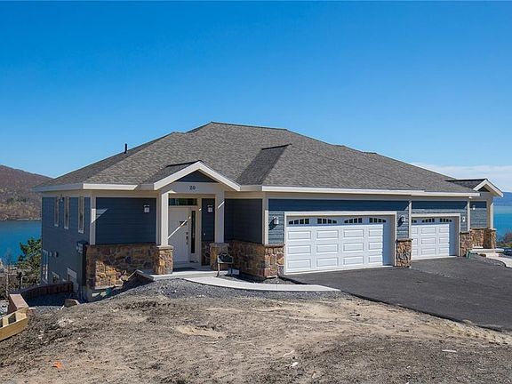 5th image of 22 B Terrace Dr