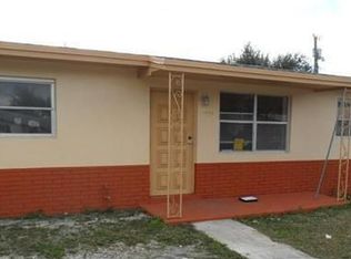1450 NE 154th St, North Miami Beach, FL 33162