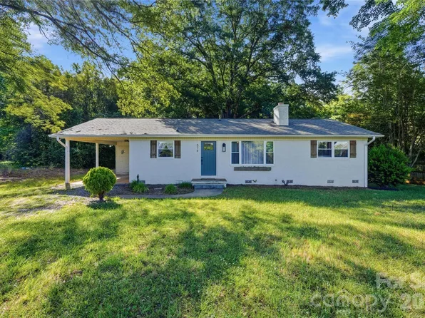 574 Old Mooresboro Rd, Mooresboro, NC 28114