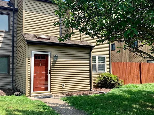 107 E Green Valley Cir