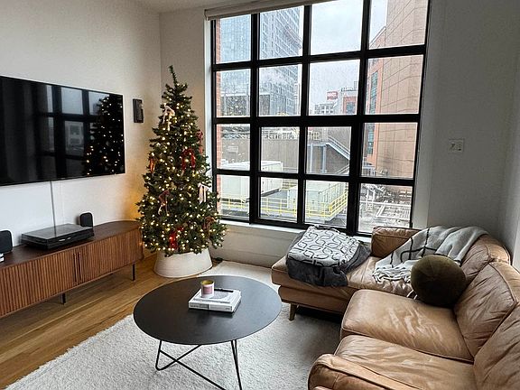 2nd image of 41-21 28th St #10D