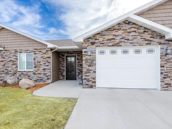 1615 30th St NW Unit 10, Bemidji, MN 56601