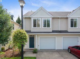 1521 NE 10th Pl, Canby, OR 97013