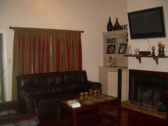 2nd image of 115 Marietta Dr