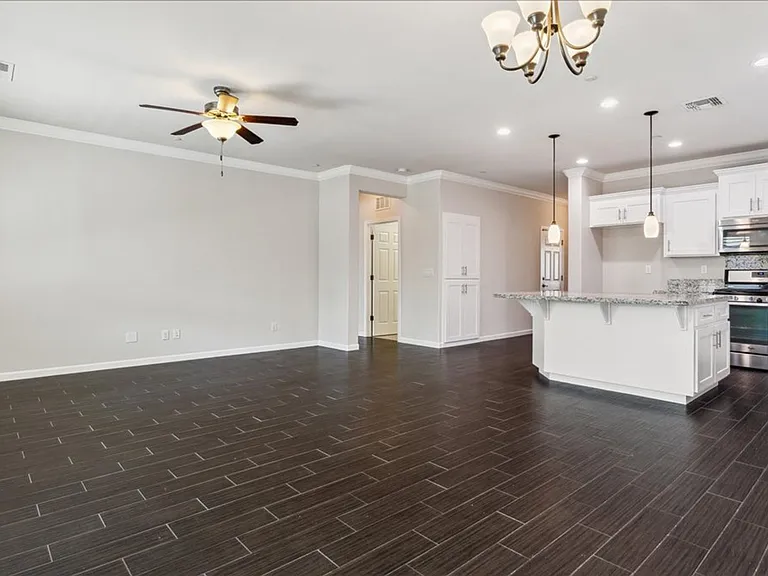 1875 Verrazona Dr — Photo 13