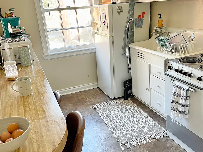 2861 Thornhill Rd — Photo 11