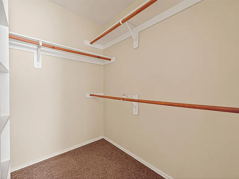5626 Claybeck Ln — Photo 28