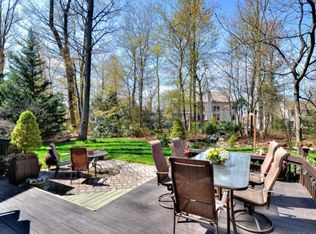 827 Pineridge Rd, West Chester, PA 19380