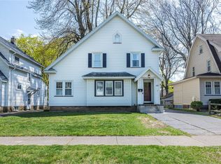 157 Rawlinson Rd, Rochester, NY 14617