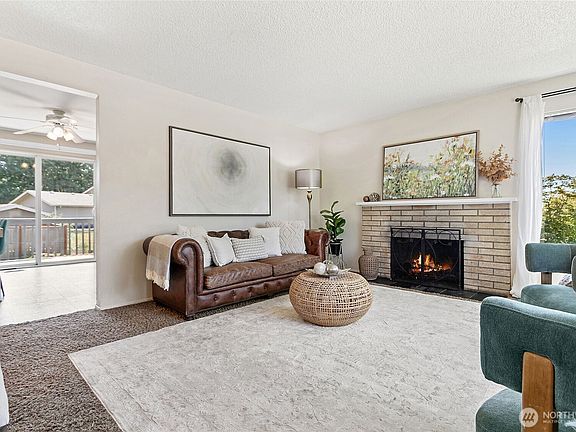 5th image of 2810 W Crestline Drive