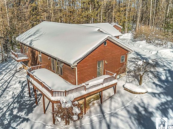 3rd image of 2739 Butts Rd N