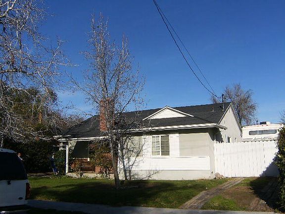 24972 Chestnust St Newhall 005