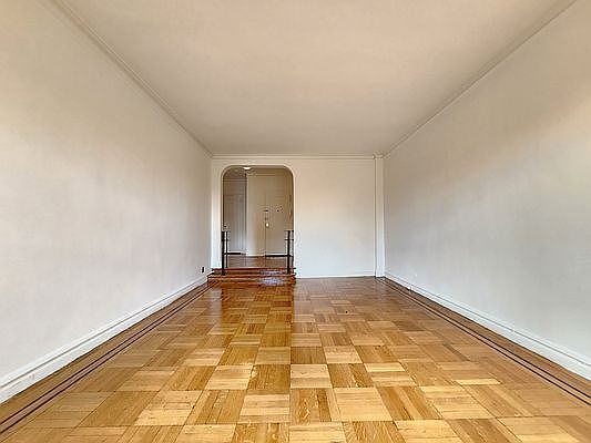1st image of 520 W 218th St APT 2K