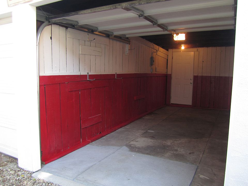 1st image of 918 1/2 N Serrano Ave