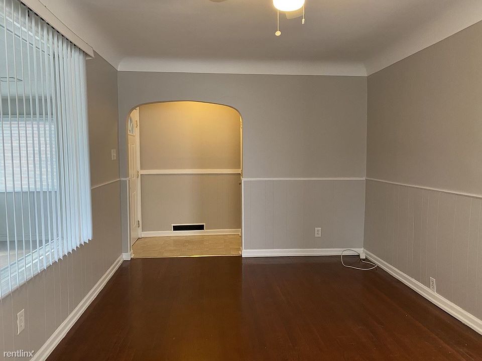 Vestibue entry