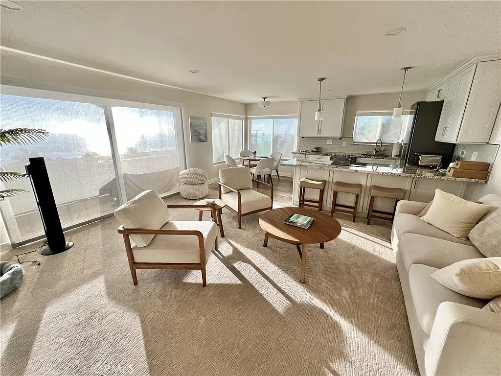1 bed, 777 sqft, $5,500 — Photo 2