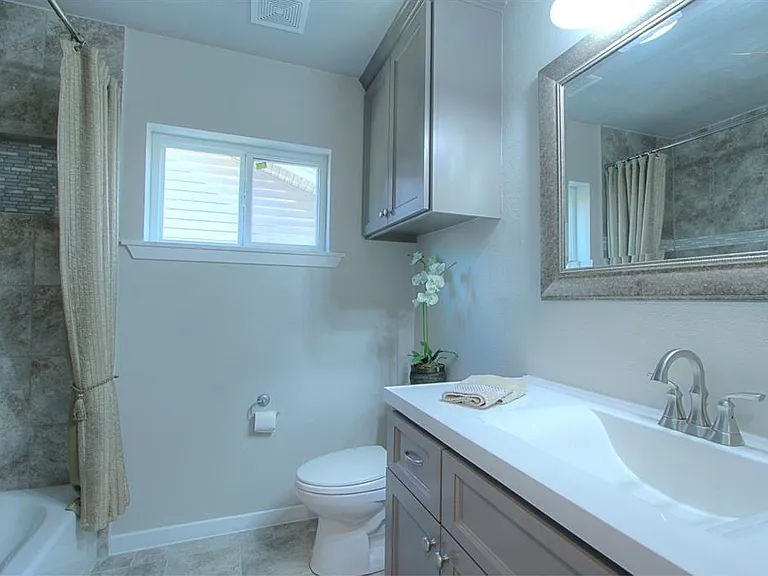 5611 Arboles Dr — Photo 5