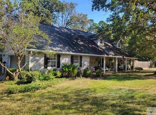 356 Cherokee Trl, Texarkana, AR 71854