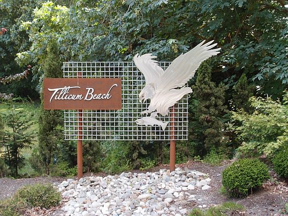 5th image of 2974 Tillicum Beach Dr