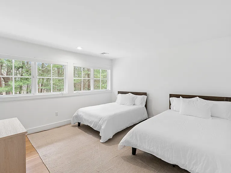 211 Swamp Rd — Photo 15