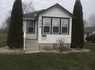 240 Bacon Rd, Saginaw, MI 48609
