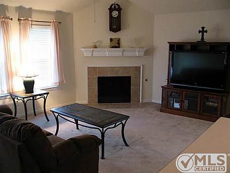 2nd image of 1207 Fleetwood Cove Dr