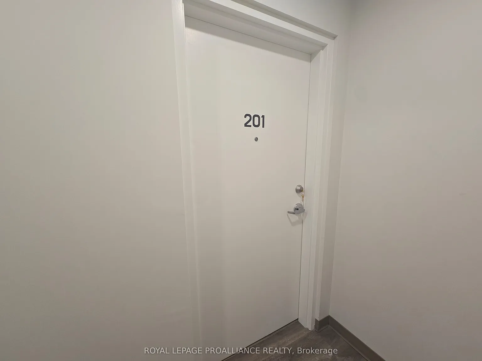 1 bed, $1,695 — Photo 3