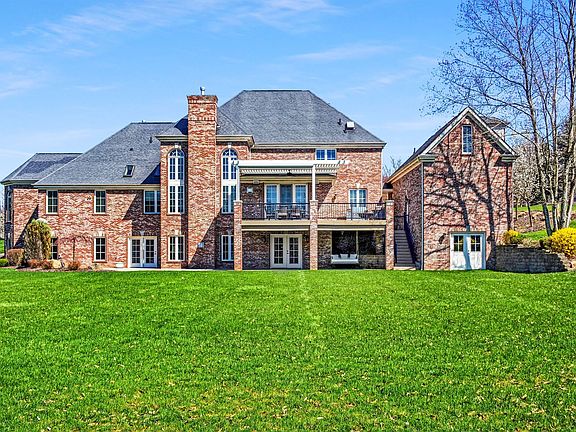 3rd image of 113 Mirage Dr