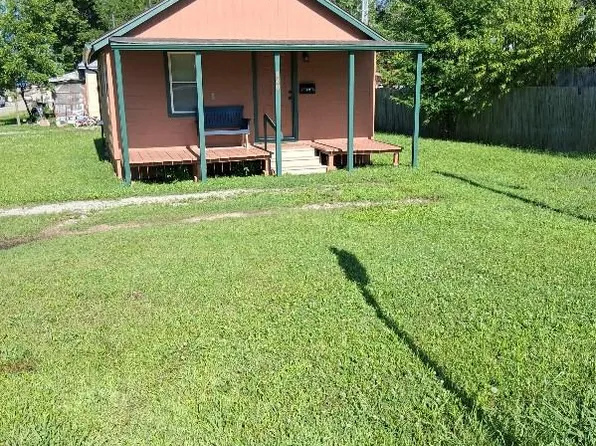 820 N Choctaw St, Dewey, OK 74029